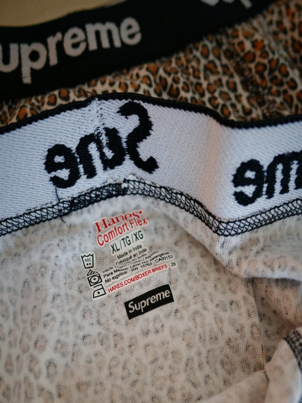 Supreme x Hanes Leopard Boxer Briefs 2-Pack SS19 [XL] - Picture 3 of 3